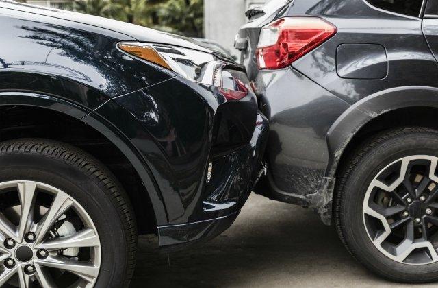 Công nghệ xe hơi mới đang đẩy chi phí bảo hiểm ô tô lên cao