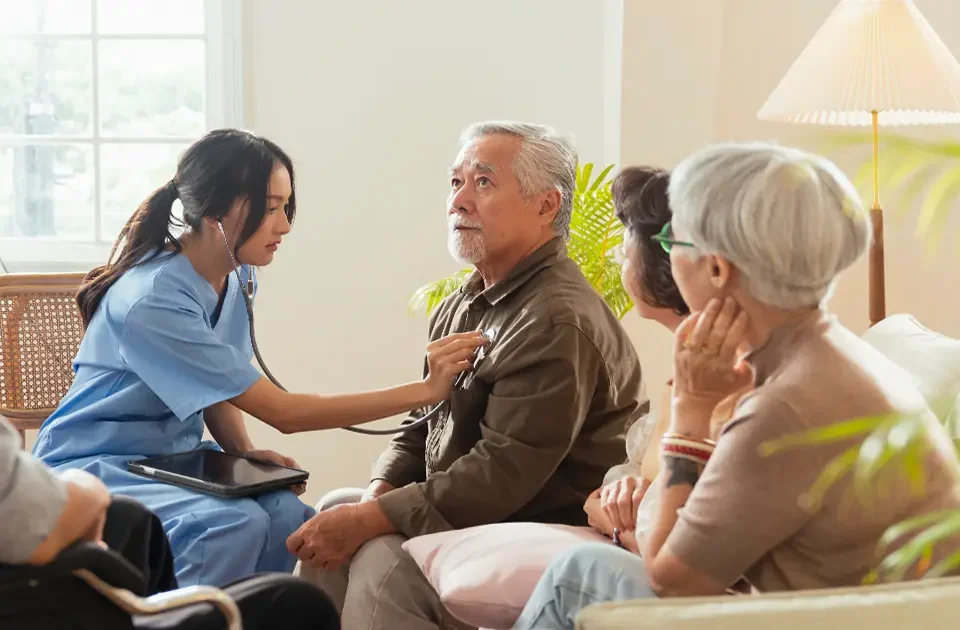 Bảo hiểm sức khỏe Phúc An Sinh PTI mang đến giải pháp toàn diện, bảo vệ bạn và gia đình trước rủi ro tai nạn, ốm đau với quyền lợi lên đến 650 triệu đồng/năm. Sản phẩm từ PTI hỗ trợ bảo lãnh viện phí tại hơn 160 bệnh viện lớn, chi trả linh hoạt nội trú, ngoại trú, thai sản, răng miệng mà không giới hạn tuyến điều trị.