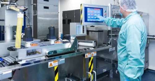 Bảo hiểm Thiết bị Điện Tử PTI bảo vệ máy móc công nghệ cao trong phát thanh, truyền hình, viễn thông, y tế, tin học, điện ảnh, hàng hải, hàng không, khoa học kỹ thuật,... trước cháy nổ, sét đánh, sự cố điện, trộm cắp, lũ lụt. Bồi thường nhanh giúp doanh nghiệp duy trì hoạt động ổn định!