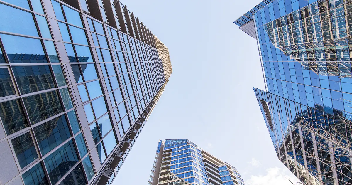 Bảo hiểm xây dựng PTI bảo vệ toàn diện công trình dân dụng, công nghiệp sử dụng xi măng, bê tông trước rủi ro cháy nổ, thiên tai, trộm cắp. Phạm vi rộng, bồi thường nhanh chóng giúp chủ đầu tư yên tâm thi công