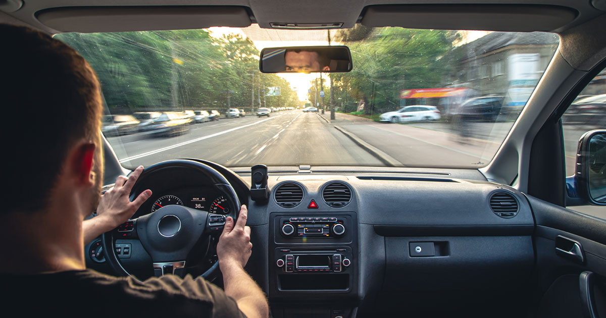 Tìm hiểu giải pháp bảo hiểm xe cơ giới PTI thế hệ mới giúp cá nhân hóa quyền lợi và tiết kiệm chi phí tối đa cho chủ xe. Sản phẩm cho phép người dùng chủ động lựa chọn phạm vi bảo vệ linh hoạt, loại bỏ các phí thừa không cần thiết dựa trên lộ trình di chuyển thực tế. Hãy chuẩn bị trải nghiệm dịch vụ bảo hiểm "đo ni đóng giày" để an tâm lăn bánh và tối ưu hóa tài chính hiệu quả nhất.