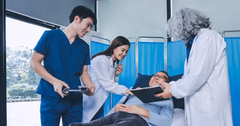 PTI Care là giải pháp bảo hiểm sức khỏe cao cấp cho doanh nghiệp, nổi bật với quyền lợi nội trú, ngoại trú, nha khoa, thai sản và tai nạn cá nhân.